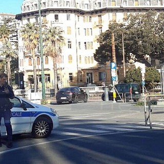 Sanremo: tifosi del Basilea con più senso civico dei responsabili dei pullman, usciti da piazzale Dapporto senza pagare (Foto)