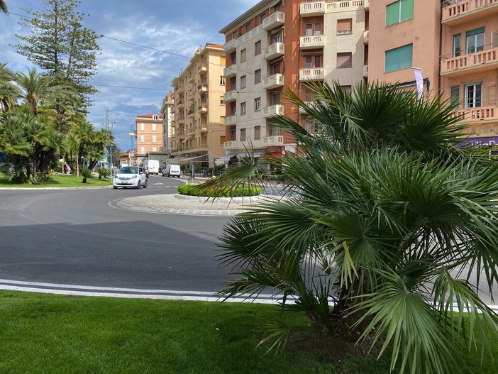 Sanremo: tre notti di lavoro per la sostituzione dei cavi della filovia dalla rotonda di corso Matuzia