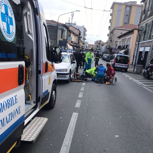 Vallecrosia: 58enne va in arresto cardiaco mentre è alla guida, salvato intervento di 118 e Croce Azzurra (Foto)