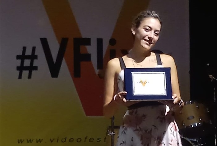 La sanremese Roberta Siragusa vincitrice della categoria &quot;Nuove proposte&quot; del &quot;VideoFestival Live&quot;