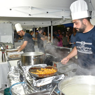 Ventimiglia: successo di partecipanti alla prima serata di 'Sapori alla Marina - Tavole Mediterranee'