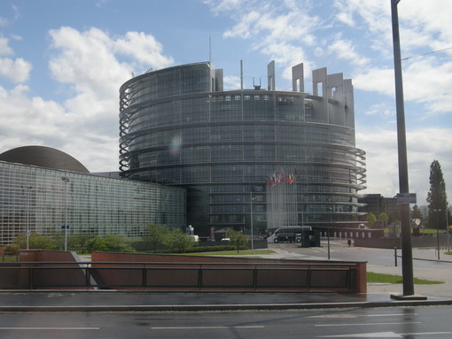 “Diventiamo cittadini europei”, studenti liguri in viaggio a Strasburgo: 4 gli imperiesi