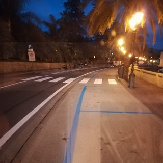 Sanremo: nuova segnaletica orizzontale in centro, attivati i parcheggi a pagamento in corso Trento Trieste (Foto)