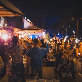 Strambò inaugura il format 'Terroni': la cena più amata della Riviera ligure