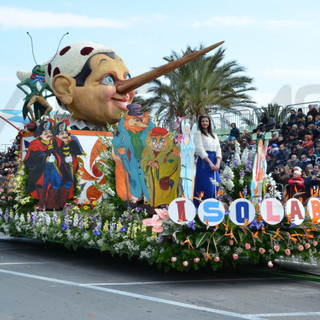 'SanremoInFiore 2016': le più belle foto della grande kermesse matuziana in diretta dal percorso