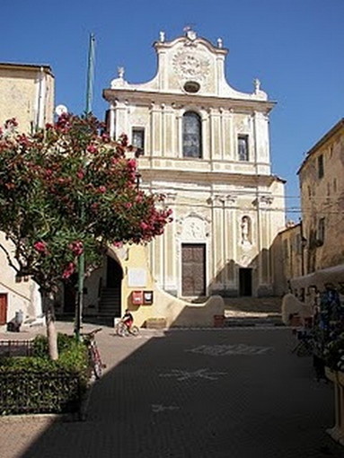 Riva Ligure: giornata in ricordo del 4 novembre 1918 &quot;per commemorare i caduti affinché il loro ricordo ci stimoli ogni giorno a lavorare per la pace&quot;