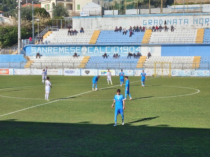 Calcio. Serie D, la Sanremese non brilla ma batte il fanalino di coda Borgosesia