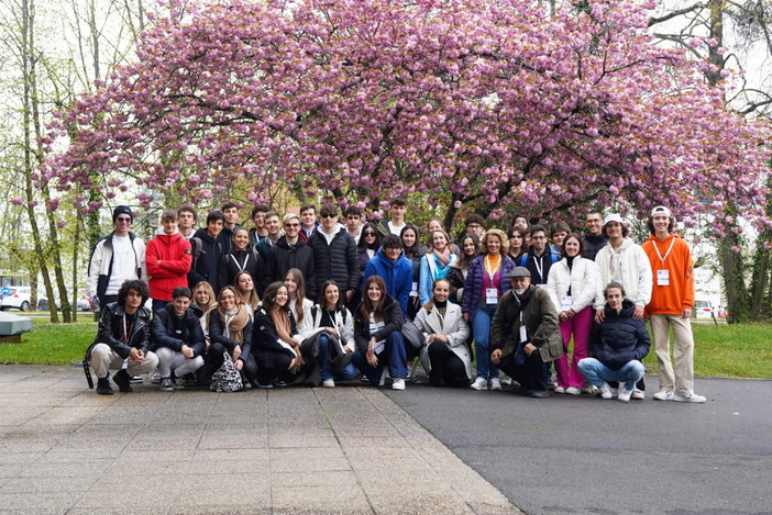 Viaggio al Cern di Ginevra per un gruppo di studenti del Liceo 'G.D. Cassini' di Sanremo