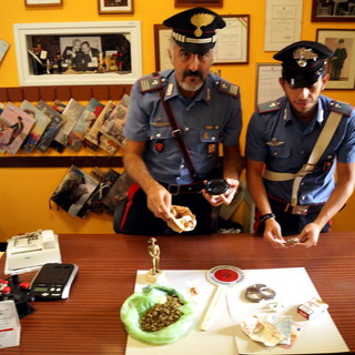 La droga sequestrata dai Carabinieri