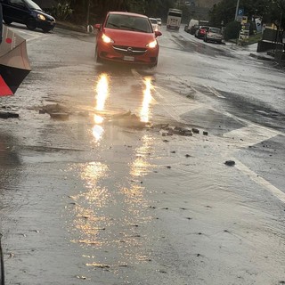 Maltempo sul ponente: forte acquazzone su Sanremo, 13 millimetri di pioggia in pochi minuti e qualche allagamento (Foto e Video)