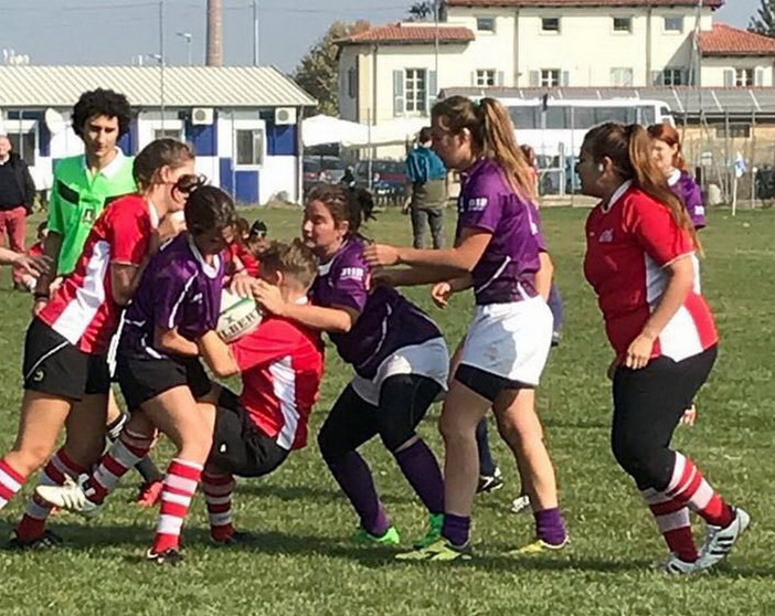 La formazione femminile della Sanremo Rugby ad un 'concentramento' domenica a Cuneo