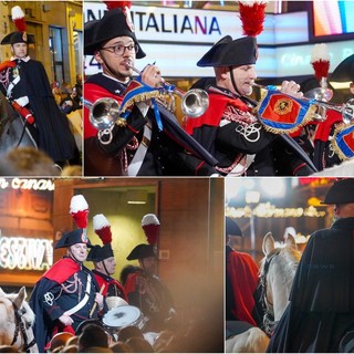 La fanfara dei Carabinieri davanti all'Ariston (foto Erika Bonazinga)