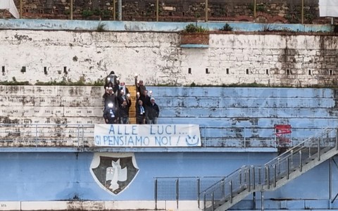 Sanremo: le 'torri faro' dello stadio 'Comunale' riportano le vecchie ruggini tra la società matuziana e la precedente Amministrazione (Video)