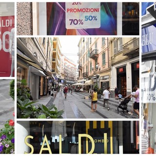Sanremo: partenza lenta per i saldi estivi ma i commercianti credono in un buon fine settimana (Foto e Video)