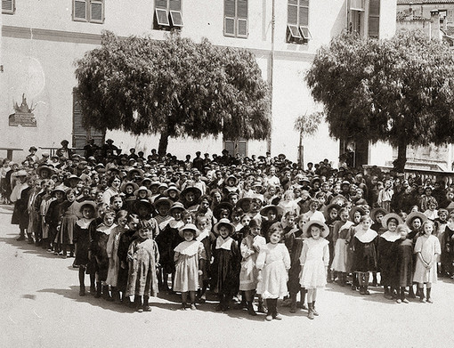 Quando nelle scuole sanremesi fu erogata la prima refezione gratuita: la città dei fiori fu la prima in Europa