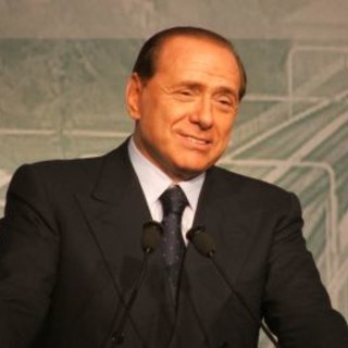 San Bartolomeo al Mare: quest'oggi un 'banchetto' per le firme contro Berlusconi