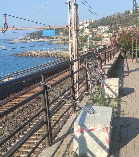 Bordighera: sostituzione ringhiera lungo via Arziglia, il progetto approda in Giunta per l'ok