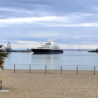 Sanremo: è arrivato oggi a Portosole 'Pure' il super yacht al 167° tra quelli più grandi al mondo (Foto)