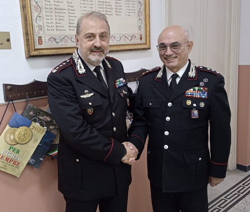 Imperia: il Capitano dei Carabinieri Maurizio Loiacono lascia il servizio attivo, il saluto del comandante