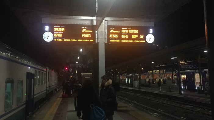 Ventimiglia: qualche minuto di black-out e stazione ferroviaria completamente al buio