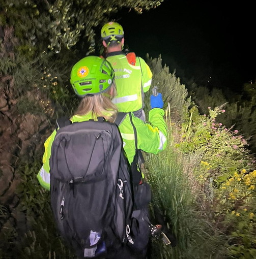 Da domenica prossima torna l'ora solare e fa buio prima: la raccomandazione del Soccorso alpino e speleologico Liguria