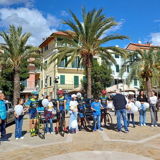 Grande successo per la staffetta non competitiva organizzata dall'Unicef tra Ventimiglia e Cervo (Foto)