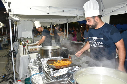 Ventimiglia: successo di partecipanti alla prima serata di 'Sapori alla Marina - Tavole Mediterranee'