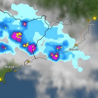 Maltempo sulla nostra provincia: una 'bomba d'acqua' a Sanremo e piogge forti anche nell'entroterra (Foto)