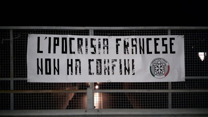 Lo striscione di CasaPound