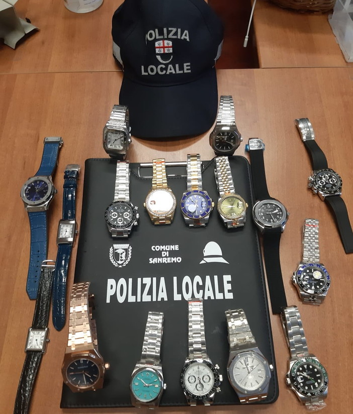 Sanremo: serie di sequestri di griffes fasulle nel centro della città, interventi della Polizia Municipale (Foto)