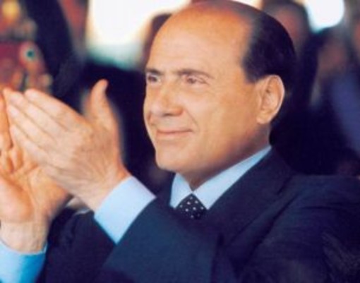 Silvio Berlusconi non sarà domani a Sanremo: &quot;E' una cosa assurda ed infondata!&quot;