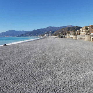 Bordighera, al via un tavolo per le linee guida sulle concessioni demaniali marittime, Schiappapietra: “Fare chiarezza in questo caos”