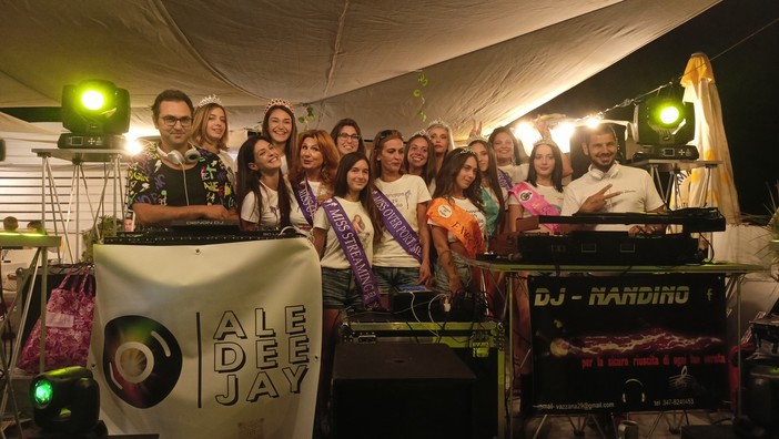 San Lorenzo, a Vallecrosia Summer beach party con le Miss del territorio (Foto e video)