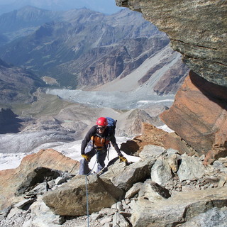 Alpinismo: diciannovesimo 4000 il giornalista imperiese Stefano Sciandra