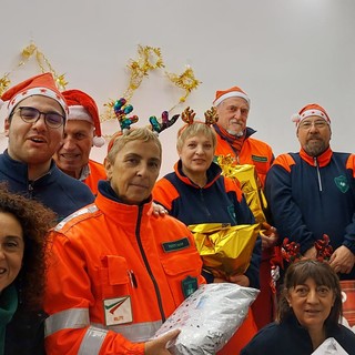 Taggia: consegnate all'Emporio solidale le scatole di Natale di “Sanremo Donna”