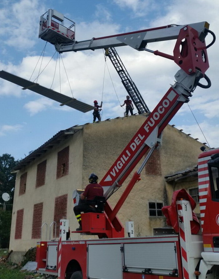 Prosegue il lavoro dei Vigili del Fuoco della squadra Saf ligure nelle zone terremotate in cento Italia (Foto)