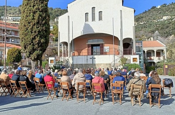 Ventimiglia, musica e teatro nel piazzale del santuario di San Secondo (Foto)