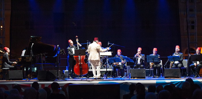 Sanremo: due band in piazza Borea d’Olmo tra swing e canzone d’autore, domani il via alla 24a edizione di Zazzarazzaz