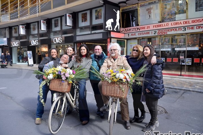 E' già 'SanremoInFiore'! Ecco le immagini dello spot girato oggi da 'Linea Verde' con i due conduttori