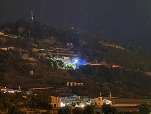 Finisce fuori strada sulla Sp51 tra Riva Ligure e Castellaro: motociclista finisce nel dirupo