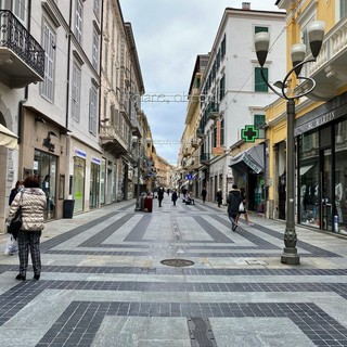 Sanremo: situazione economica drammatica come in tutto il paese, lumicino di speranza nel vaccino e nell'estate prossima