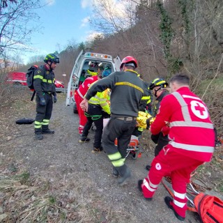 Triora: cade facendo canyoning sul torrente Argentina, giovane soccorso con l'elicottero (Foto)