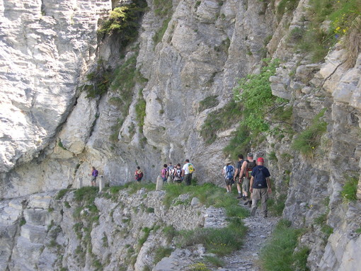 Attraverso le Alpi Liguri: l'escrursione per antonomasia, sul sentiero degli Alpini.