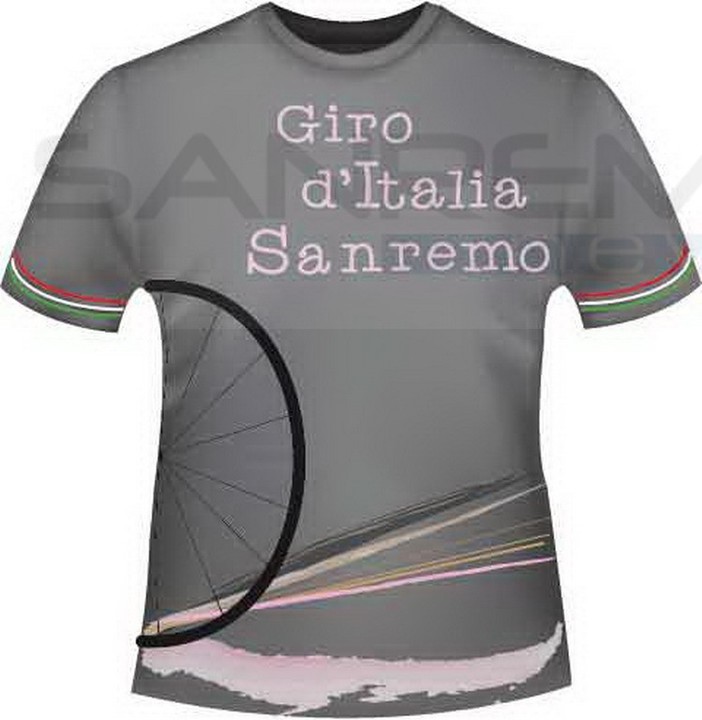 'Istant shirt' ispirate al Giro d'Italia di sabato prossimo alla Accademia di Belle Arti di Sanremo