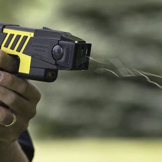 Elezioni, Lega a Sanremo: Sosteniamo introduzione taser per la Polizia Locale