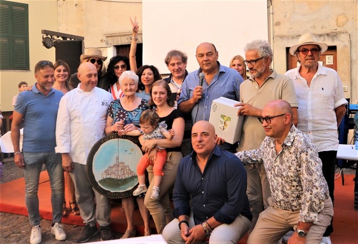 Castelvittorio: edizione record per la 53° edizione della Festa del Turtun. (Foto)