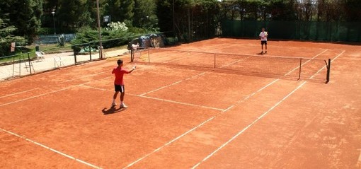 Diano Marina: bufera sul Tennis Club. Il comune recapita agli ex gestori l'avviso di sgombero. Si va verso l'affidamento alla Gm