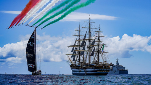 Vetrina internazionale per Genova: alla “festa” dell’Ocean Race partecipano anche Frecce Tricolori e Amerigo Vespucci