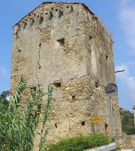 Vallecrosia, sindaco Armando Biasi “In arrivo 360mila euro per la messa in sicurezza della Torre Saracena&quot;