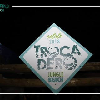 Al Trocadero Beach lunedì 13 agosto trasforma il tuo corpo in un'opera d'arte! Serata Bodypainting, dove il colore diviene una veste e il corpo una tela d'artista.